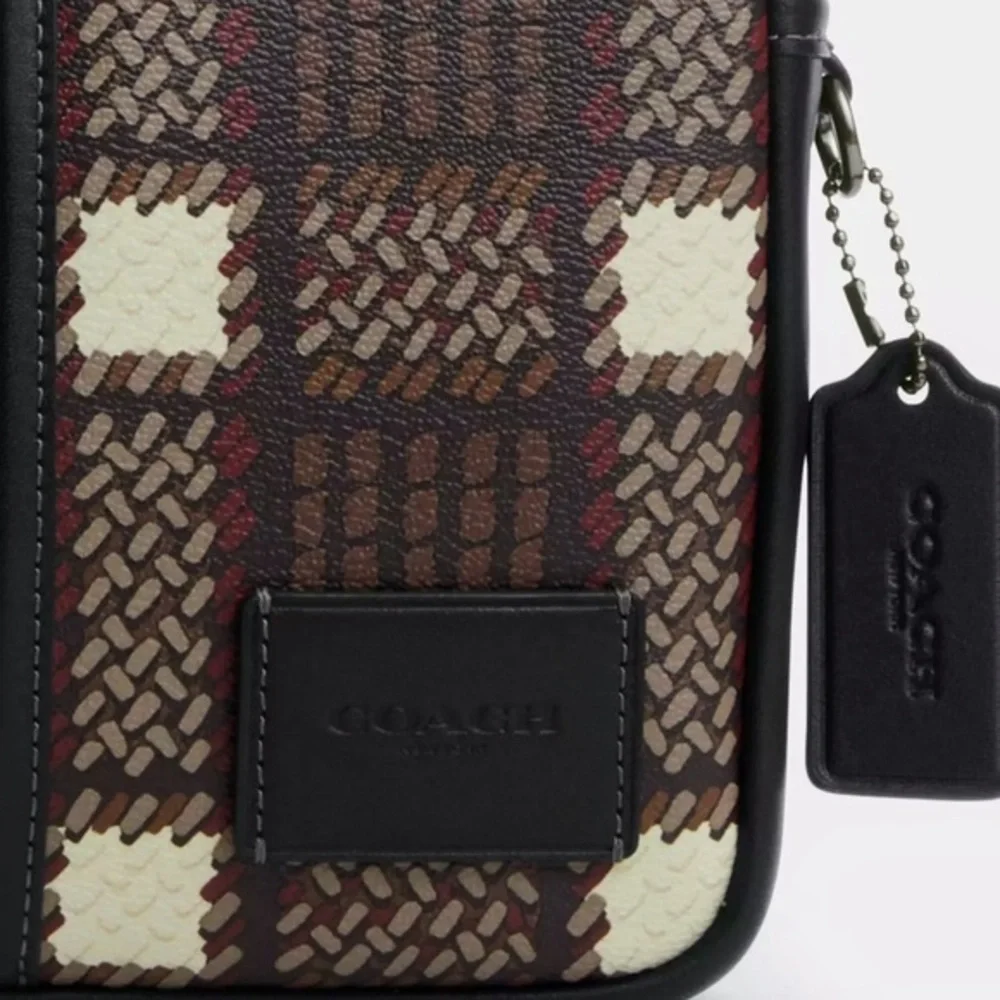 NWT COACH Edge L Pack With Plaid Print‎